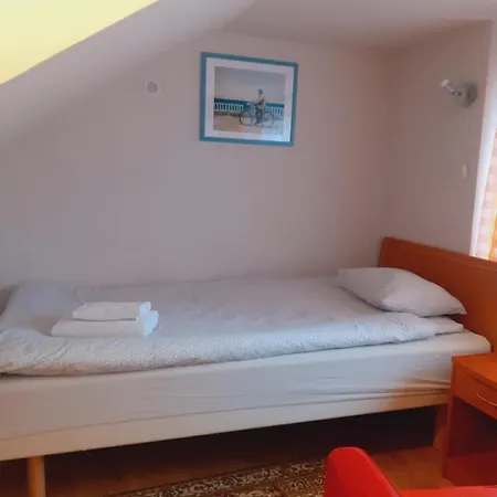 Goscinne Quarto em Acomodações Particulares